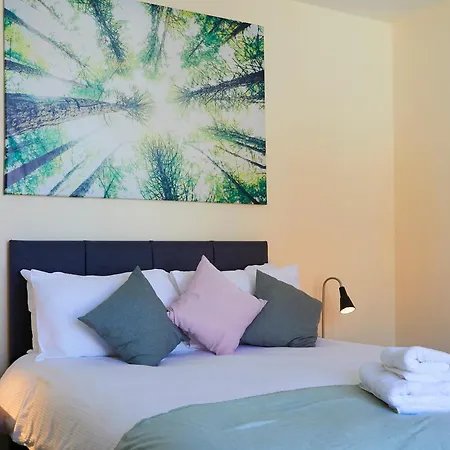 Newborough Apartments By Stay In Scarborough