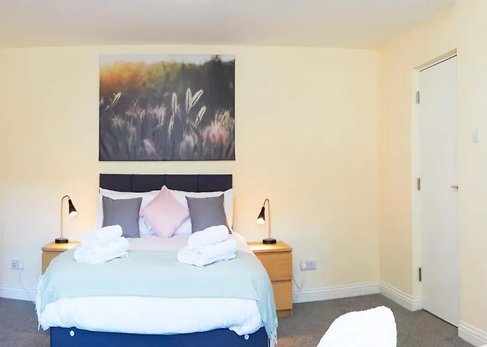 Newborough Apartments By Stay In Scarborough Scarborough