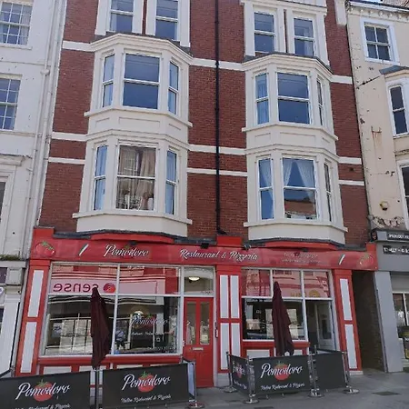 Newborough Apartments By Stay In Scarborough Appartement