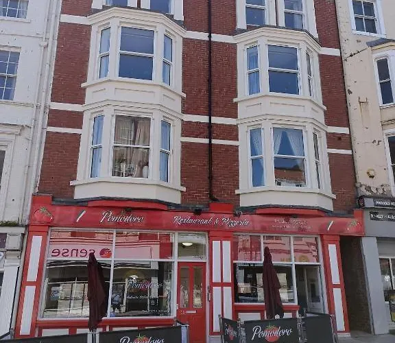 Newborough Apartments By Stay In Scarborough *