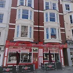 Newborough Apartments By Stay In Scarborough *