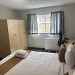 Newborough Apartments By Stay In Scarborough *